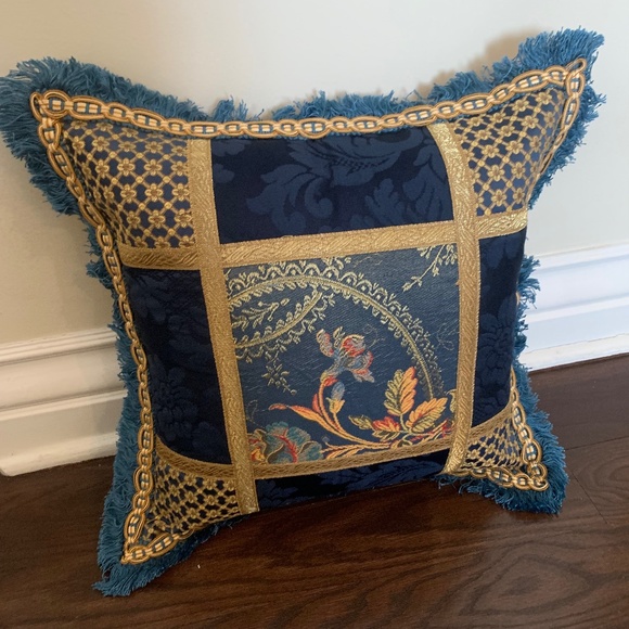 Fancy Luxurious Pillow Covers from Florence, Italy - Picture 14 of 16